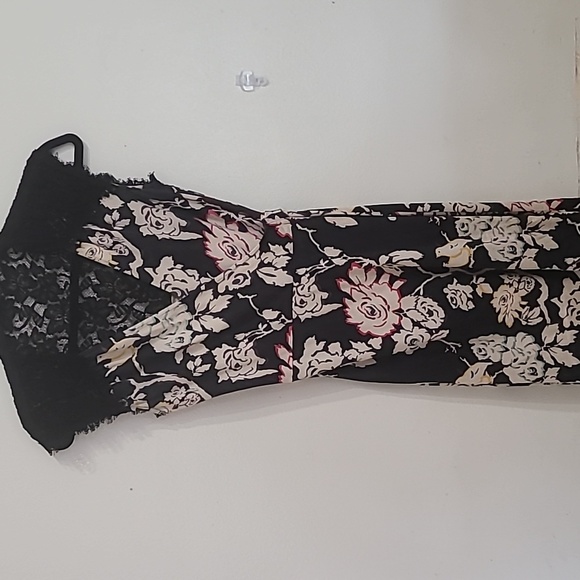 Diane Von Furstenberg Dresses & Skirts - Diane Von Furstenberg Dress